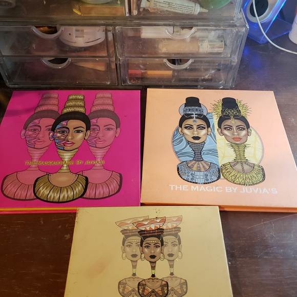 Three Juvias Place Pallets - Picture 2 of 2